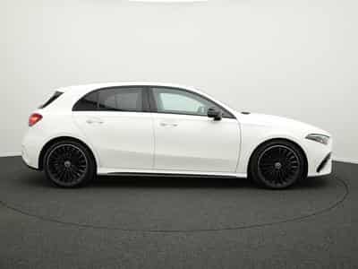 Mercedes A 200 AMG-Line Multi+Kamera+Night+19"+Ambi (2025) - Photo 5