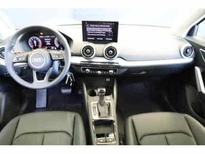 Audi Q2 35 TFSI S tronic (2025) - Photo 2