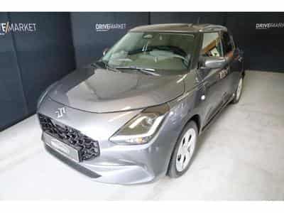 Suzuki Swift GL+ (2025) - Photo 1