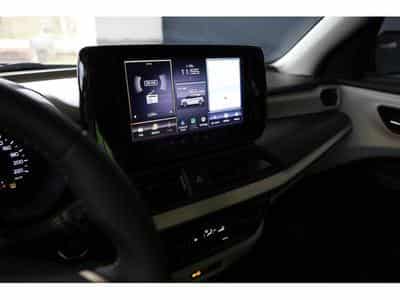 Suzuki Swift GL+ (2025) - Photo 6