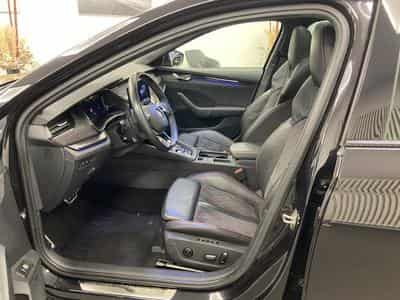 Skoda Octavia Octavia RS Combi Essence 180kW / 245ch DSG (2021) - Photo 3