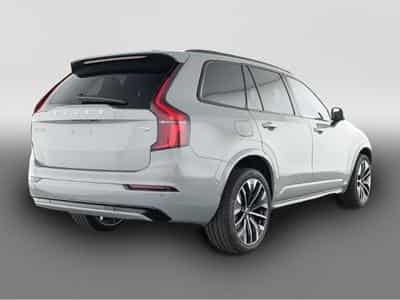 Volvo XC90 (2025) - Photo 2