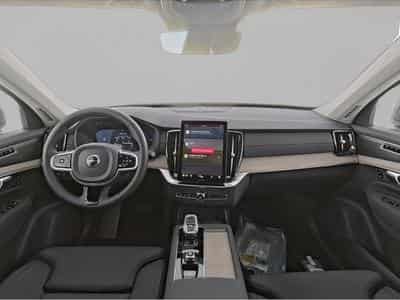Volvo XC90 (2025) - Photo 4