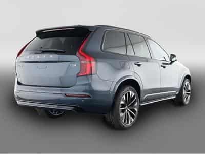 Volvo XC90 (2025) - Photo 2