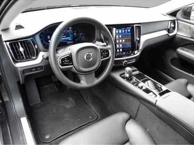 Volvo V60 (2024) - Photo 4