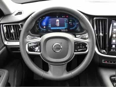 Volvo V60 (2024) - Photo 6