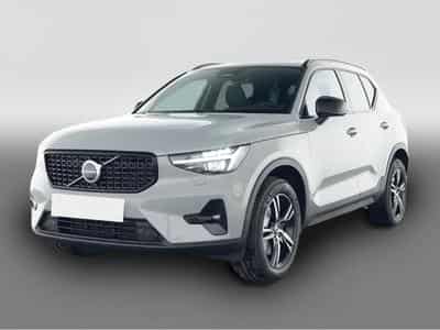 Volvo XC40 (2025) - Photo 1