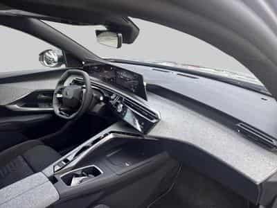 Peugeot 5008 III & e- GT (2025) - Photo 9