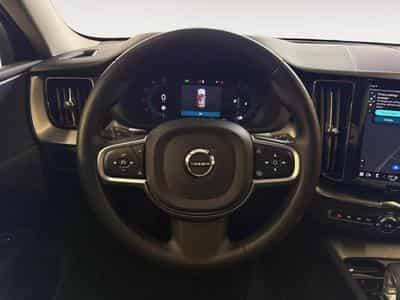 Volvo XC60 B5 Core / Essence (2025) - Foto 12