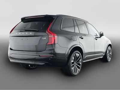 Volvo XC90 (2025) - Photo 2