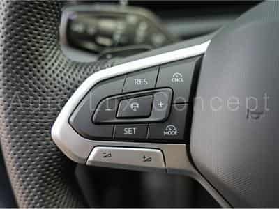 VW Tiguan R-Line 2.0 TDI 4MOTION 193 ch DSG 7 (2025) - Photo 13