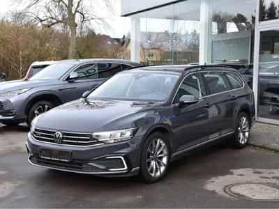 VW Passat 1.4 TSI GTE DSG ACC GPS LANE CARNET (2021) - Photo 2