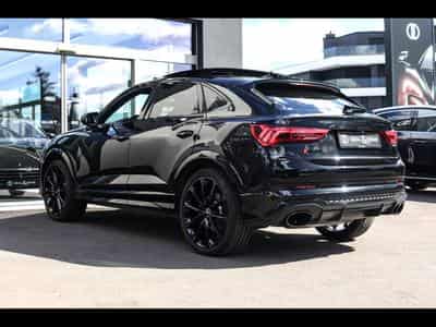 Audi RSQ3 SPORTBACK 2.5 TFSI QUATTRO S-TRONIC – MYTHOS BLACK METALLIC (2021) - Foto 3