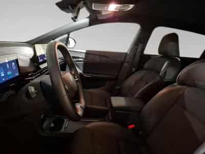 MG MG4 LUXUARY (2026) - Foto 9