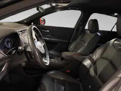 Cadillac XT4 2.0 SPORT 4WD (2026) - Foto 4