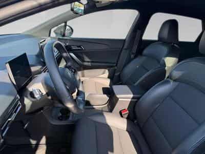 MG MG4 ELECTRIC (2026) - Photo 4