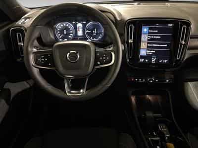 Volvo XC40 1.5 T5 Plus Dark PHEV 262 PS (2026) - Photo 3