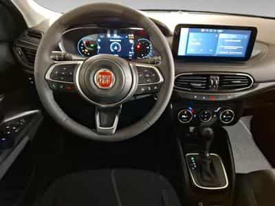 Fiat Tipo 1.5 HYBRID CROSS (2026) - Photo 6