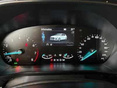 Ford Focus 1.0i EcoBst MHEV 92kW ST-Line Style DCT (2026) - Photo 2