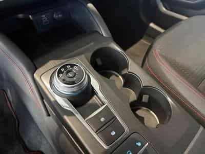 Ford Kuga 2.5i PHEV Aut. 165kW ST-Line (2026) - Photo 9