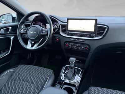 Kia XCeed 1.5 T-GDi 140 DCT GT Line (2026) - Photo 6