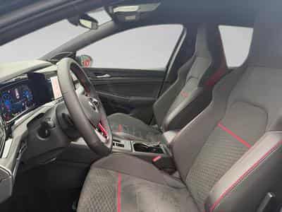 VW Golf VIII GTI (2026) - Photo 4