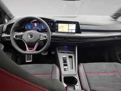 VW Golf VIII GTI (2026) - Photo 5