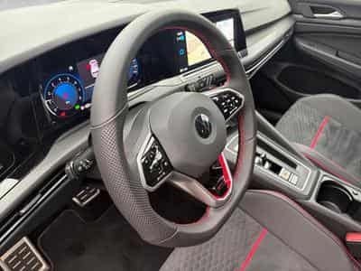 VW Golf VIII GTI (2026) - Photo 8