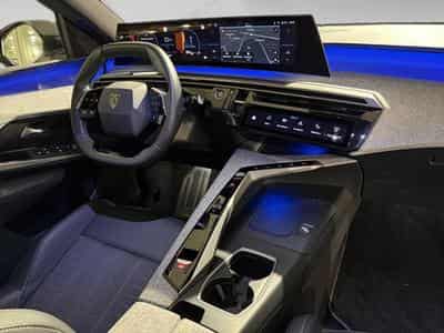 Peugeot 5008 1.2 HYBRID 136 e-DSC6 GT (2026) - Photo 7