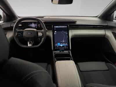 Ford Capri 79kWh Extended Range AWD (2026) - Photo 8