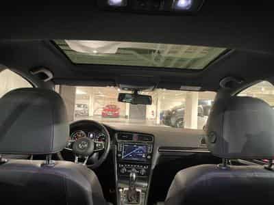 VW Golf 2.0 VII GTI Performance (2026) - Photo 13