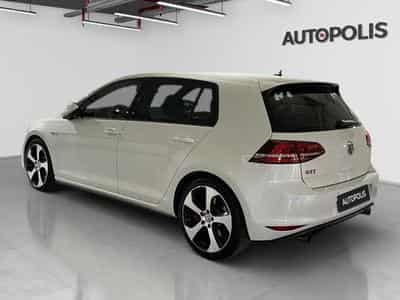 VW Golf 2.0 VII GTI Performance (2026) - Photo 14