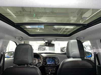 Jeep Compass 2.0 MJD 103kW 4x4 Limited Auto (2026) - Foto 14