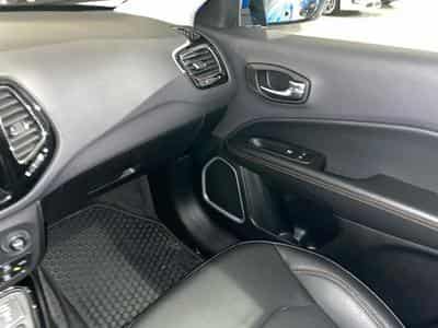 Jeep Compass 2.0 MJD 103kW 4x4 Limited Auto (2026) - Foto 9