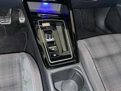 VW Golf 2.0 TSI GTI (2026) - Photo 10