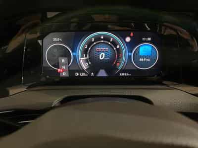 VW Golf 2.0 TSI GTI (2026) - Photo 2