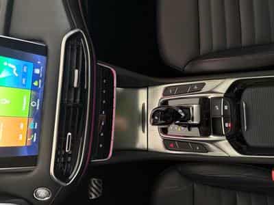 MG EHS 1.5T Luxury (2026) - Foto 9