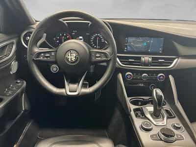 Alfa-Romeo Giulia 2.0 TB 280 Q4 Veloce AUTO (2026) - Photo 5