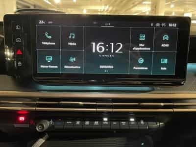 Lancia Ypsilon 1.2 Hybrid 74kW eDCT LX (2026) - Photo 3