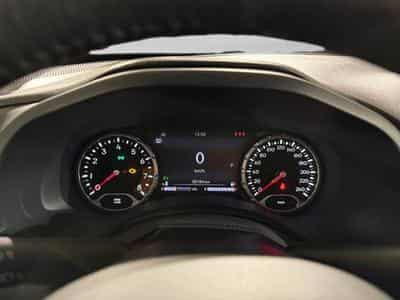 Jeep Compass 1.5 mHEV Turbo T4 130 DCT7 48V Limited (2026) - Photo 2