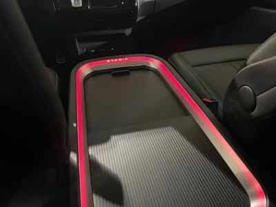 Hyundai Staria 1.6 T-GDi HEV 6AT 7ST Luxury Bronze (2026) - Photo 9