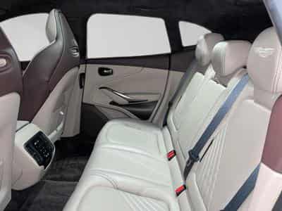 Aston-Martin DBX 4.0 V8 4WD Auto MY21 (2026) - Photo 11