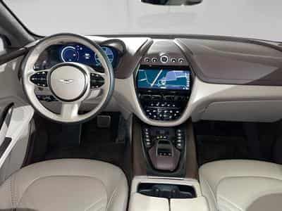 Aston-Martin DBX 4.0 V8 4WD Auto MY21 (2026) - Photo 5
