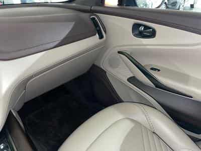 Aston-Martin DBX 4.0 V8 4WD Auto MY21 (2026) - Photo 9