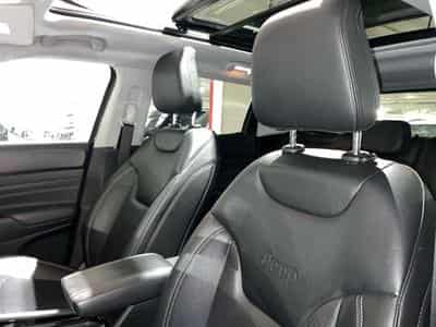 Jeep Compass 1.6 MJD 130 4x2 MTX Limited (2026) - Foto 13