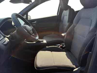 Renault Captur 1.33 TCe MHEV Techno GPF (2026) - Photo 6