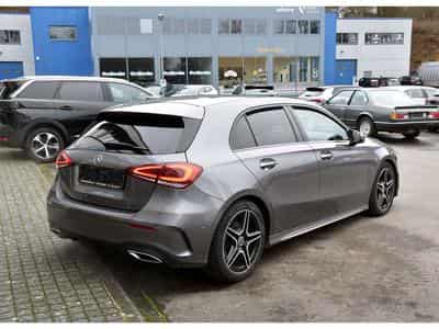 Mercedes A 200 AMG Line 7G DISTRONIC KEYLESS CAM NIGHT MIDLINE 1° MAIN (2023) - Photo 4