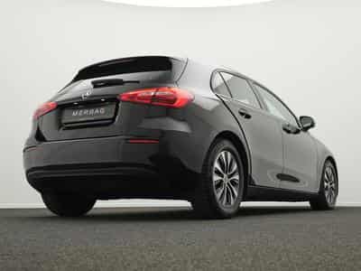 Mercedes A 200 d Style Kamera+PTS+Apple+MBUX (2020) - Photo 11