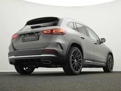Mercedes GLA 250 4MATIC Multi+360°+Pano+Burm (2020) - Foto 11