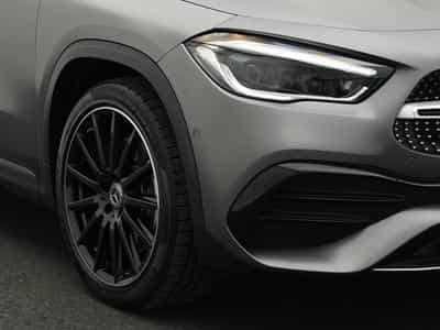 Mercedes GLA 250 4MATIC Multi+360°+Pano+Burm (2020) - Foto 9